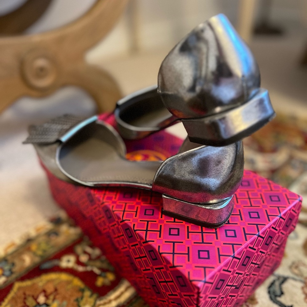 Tory Burch Silver Flats! - Picture 4 of 6